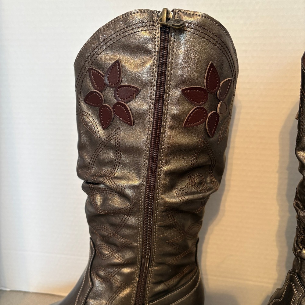 Girls Metallic Bronze Flower Boots Side Zip Block Heel Western Style Size 8 - Picture 4 of 15